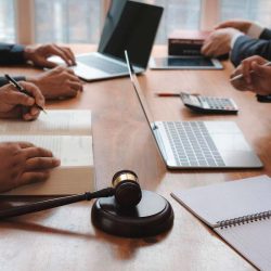 Advogado para Defesa de processos judiciais e administrativos